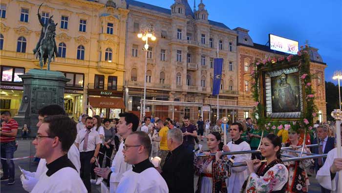 Majka Božja od Kamenitih vrata