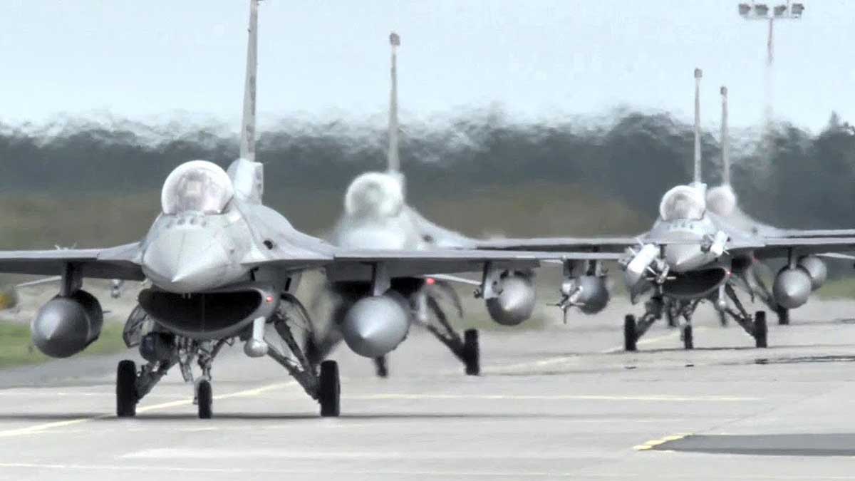F-16