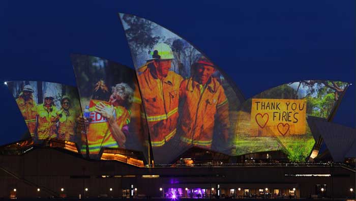 Australija