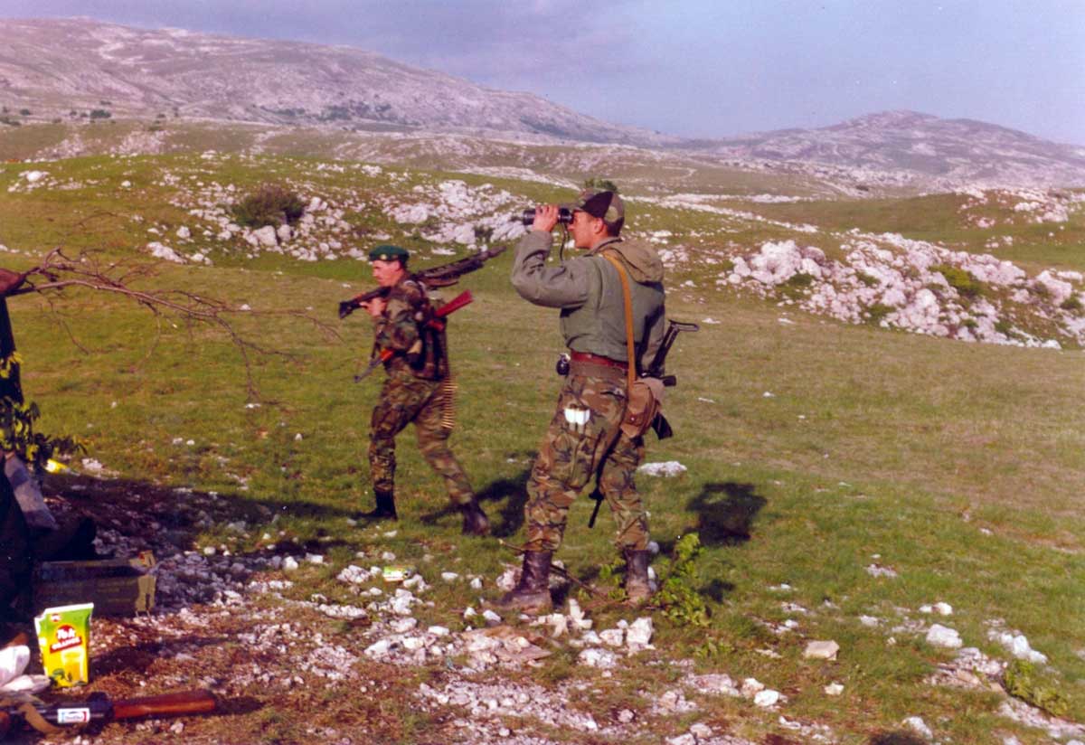 Ante Gotovina, Crne Mambe, Livno