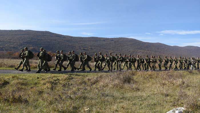 Buduće vođe Hrvatske vojske na završnoj hodnji do Knina