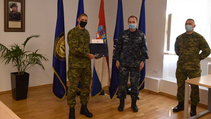 Admiral Hranj nagradio pripadnike HV-a koji su sudjelovali na vojnom natjecanju u Minnesoti
