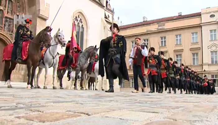 Kravat pukovnija