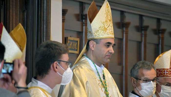 Glasnović vjernicima: Srcem i dušom stavljam vam se na raspolaganje | Domoljubni portal CM | Duhovni kutak