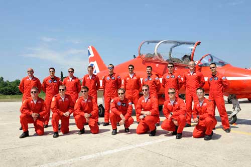 Red Arrows - Krila Oluje